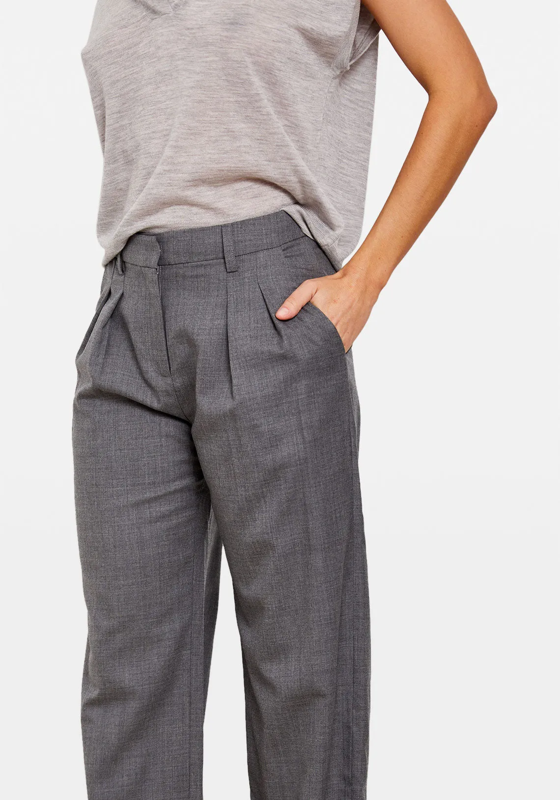 WOOL PLEATED TROUSER GREY