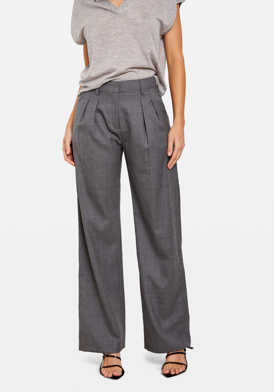 WOOL PLEATED TROUSER GREY